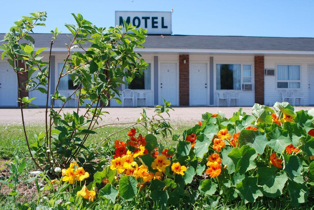 Tantramar Motel Sackville Buitenkant foto
