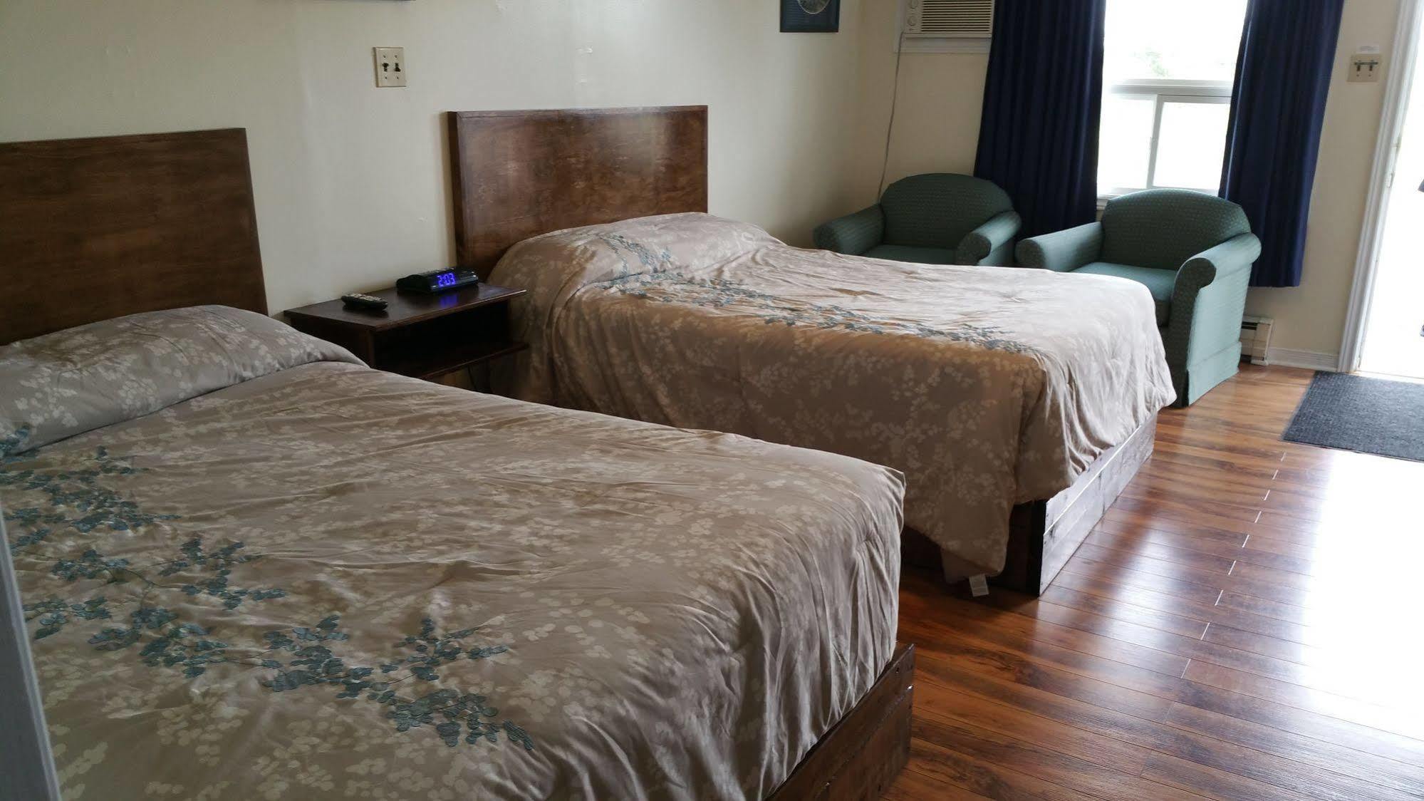 Tantramar Motel Sackville Buitenkant foto